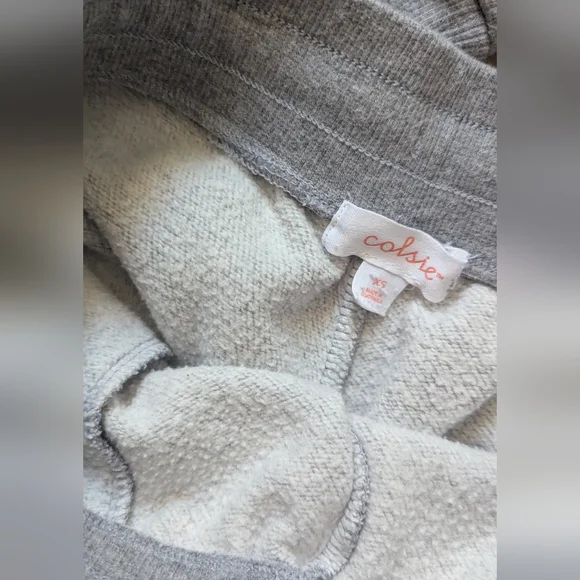 Colsie Set - Picture 2 of 5